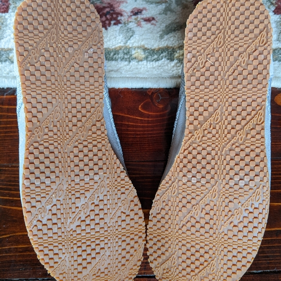 Eddie Bauer Desert Boots - Picture 3 of 6